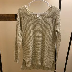 Women’s sweater